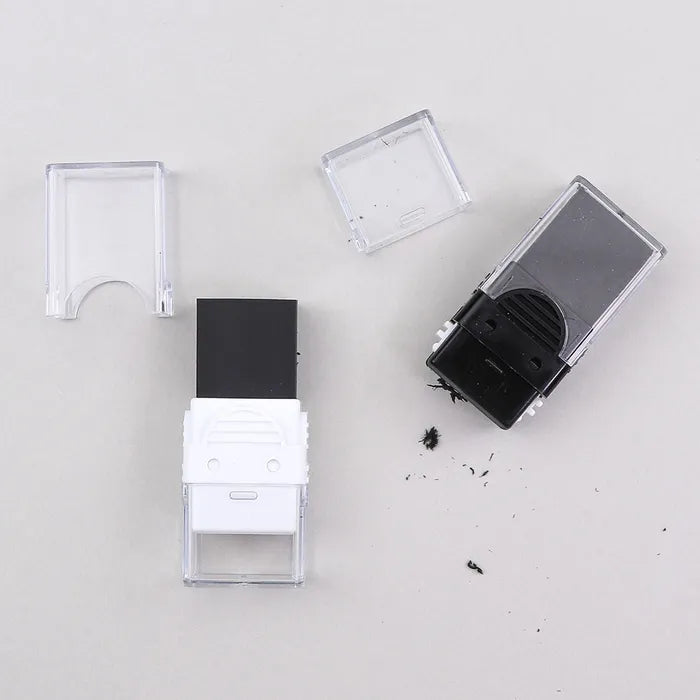 Kutsuwa Mazi-Keshi Magnetic Eraser