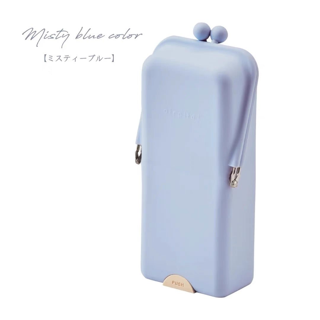 Kutsuwa Airpita! Silicon Case