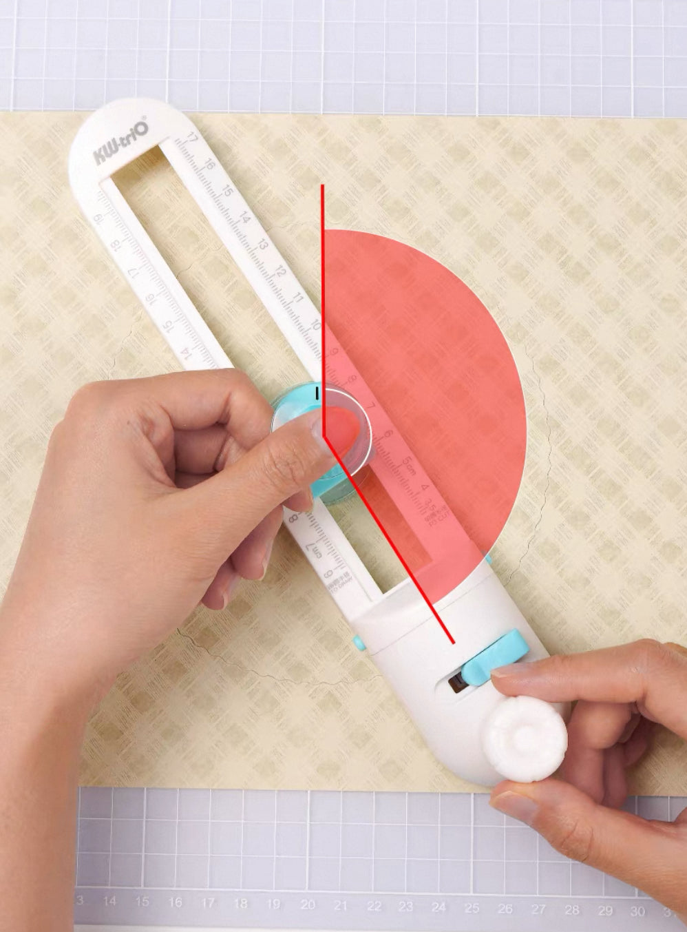 KW-Trio Pattern Edge Circle Cutter